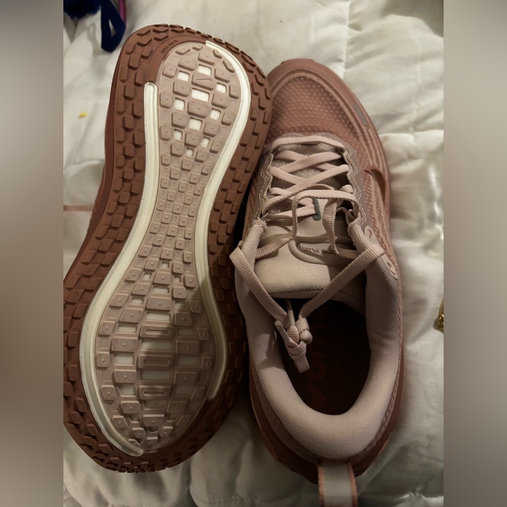 Nike Vomero Plus